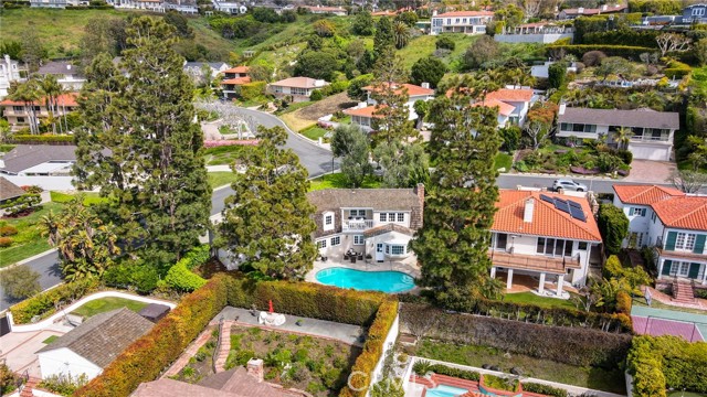 808 Via Margate, Palos Verdes Estates, California 90274, 4 Bedrooms Bedrooms, ,2 BathroomsBathrooms,Residential,Sold,Via Margate,SB23033607