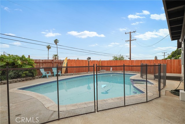 Detail Gallery Image 4 of 20 For 7386 Sebastian Ave, Jurupa Valley,  CA 92509 - 3 Beds | 2 Baths