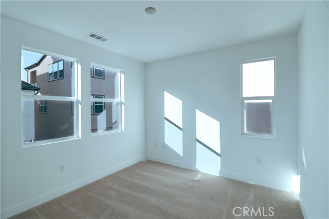 418 Lobata, Irvine CA: https://media.crmls.org/medias/48cea5df-cae8-4bc2-b138-d6406109bf64.jpg