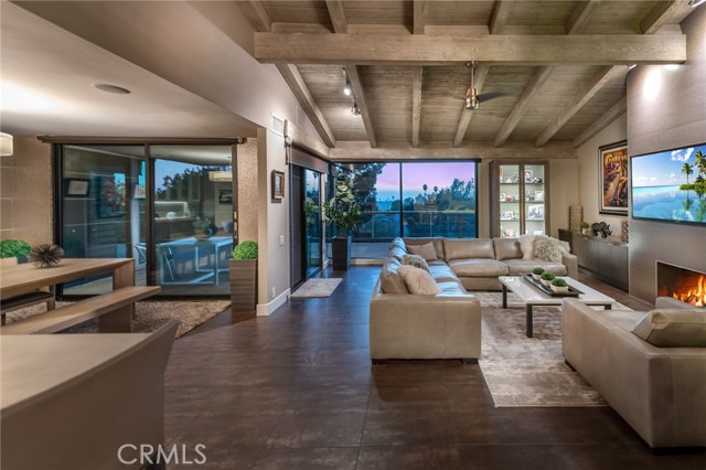 48cf5636 A811 405f Ae18 973b75be0140