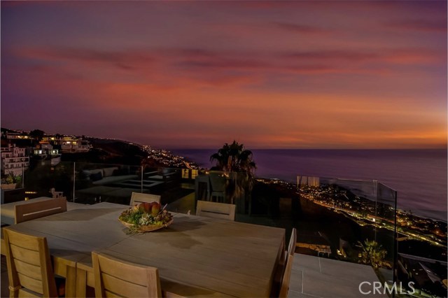 Detail Gallery Image 24 of 40 For 709 Kendall Dr, Laguna Beach,  CA 92651 - 4 Beds | 4/1 Baths