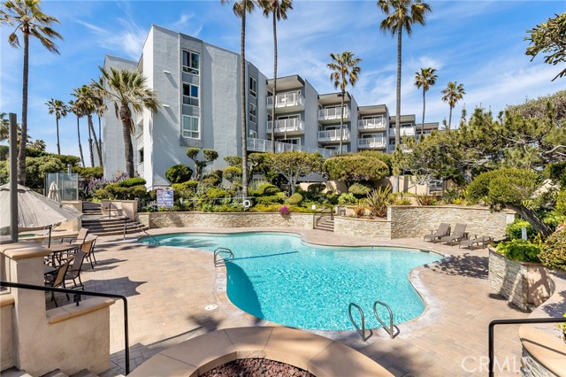 640 The Village, Redondo Beach, California 90277, 1 Bedroom Bedrooms, ,Residential,Sold,The Village,SB23067385