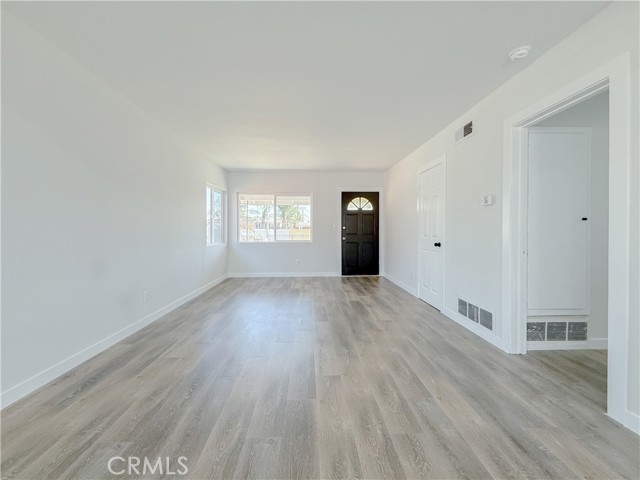 Detail Gallery Image 14 of 28 For 601 S Keene Ave, Compton,  CA 90220 - 3 Beds | 3 Baths