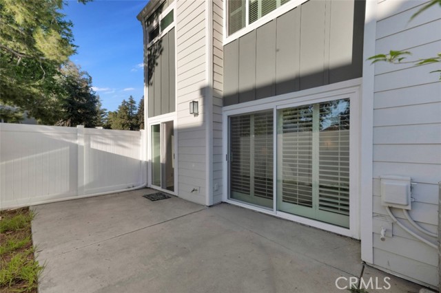 Detail Gallery Image 9 of 39 For 18200 Andrea Cir #6,  Northridge,  CA 91325 - 3 Beds | 2/1 Baths
