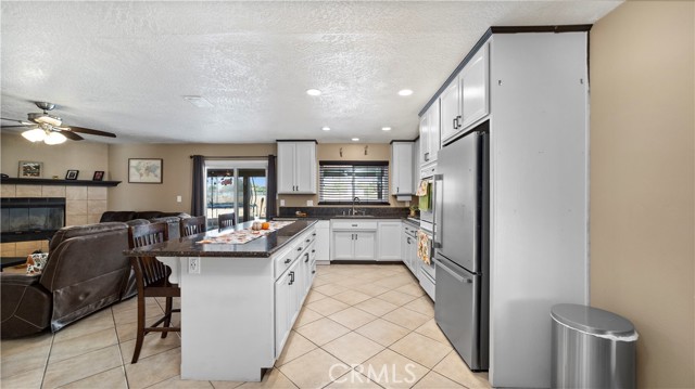 Detail Gallery Image 12 of 35 For 8530 11th, Hesperia,  CA 92345 - 3 Beds | 2 Baths