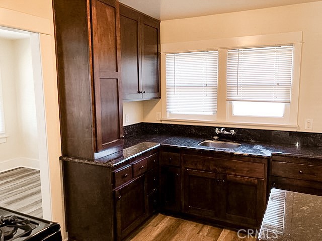 Detail Gallery Image 9 of 31 For 1601 Gundry Avenue, Long Beach,  CA 90813 - 3 Beds | 1 Baths