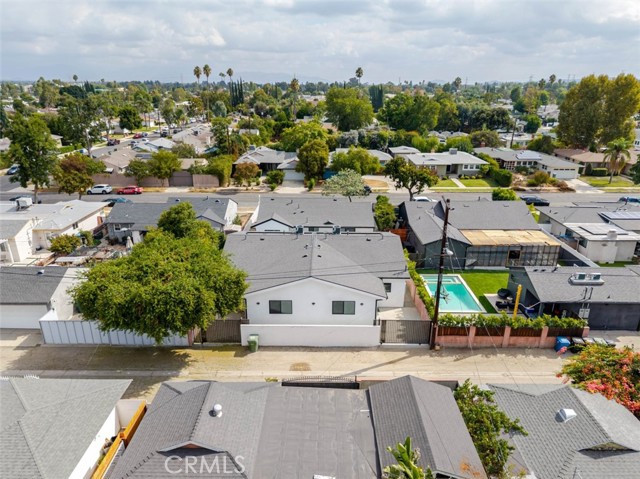 Detail Gallery Image 9 of 36 For 6219 Sylvia Ave, Tarzana,  CA 91335 - 3 Beds | 2 Baths