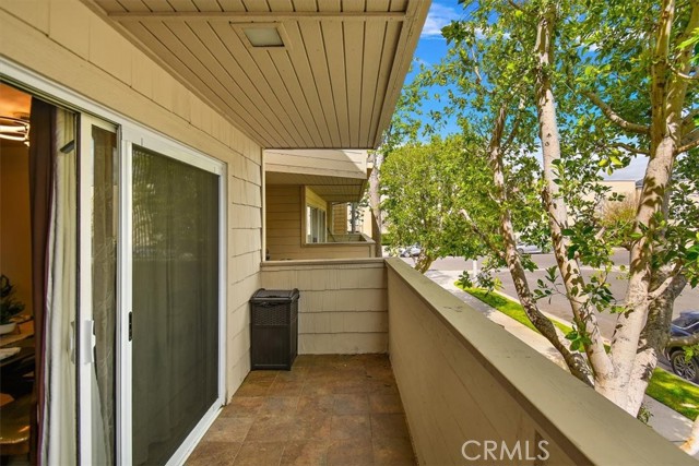 Detail Gallery Image 12 of 31 For 9920 Jordan Ave #1,  Chatsworth,  CA 91311 - 2 Beds | 2 Baths
