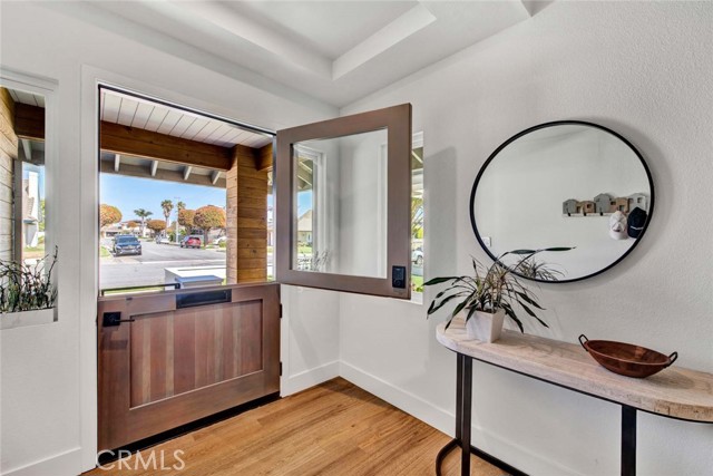 Detail Gallery Image 4 of 63 For 21921 Starfire Ln, Huntington Beach,  CA 92646 - 4 Beds | 4 Baths