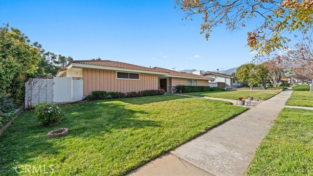 Detail Gallery Image 3 of 64 For 1837 N 1st, Upland,  CA 91784 - 3 Beds | 2 Baths