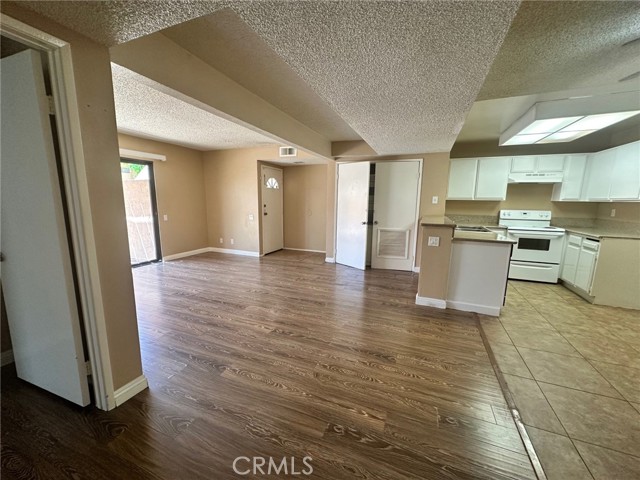 Detail Gallery Image 2 of 26 For 1480 W Edgehill Rd #41,  San Bernardino,  CA 92405 - 2 Beds | 1 Baths