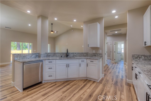 Detail Gallery Image 21 of 39 For 1437 Country Oaks Dr, Paradise,  CA 95969 - 3 Beds | 2 Baths