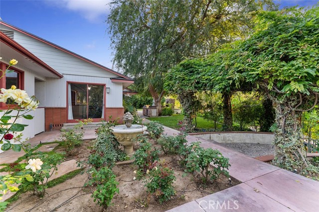 Detail Gallery Image 44 of 50 For 1940 Arroyo Dr, Riverside,  CA 92506 - 4 Beds | 3 Baths