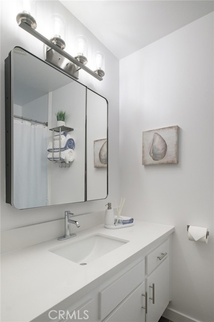 Detail Gallery Image 25 of 45 For 610 the Village #301,  Redondo Beach,  CA 90277 - 0 Beds | 1 Baths