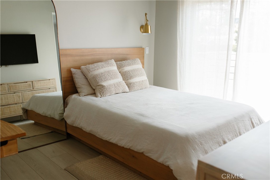 MLS #OC25234747 image #21