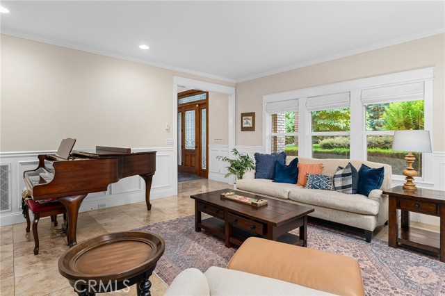 3130 Shady Grove Court, Chico CA: https://media.crmls.org/medias/48d7f876-0b12-4f7c-b8fe-9a33f48cc22b.jpg