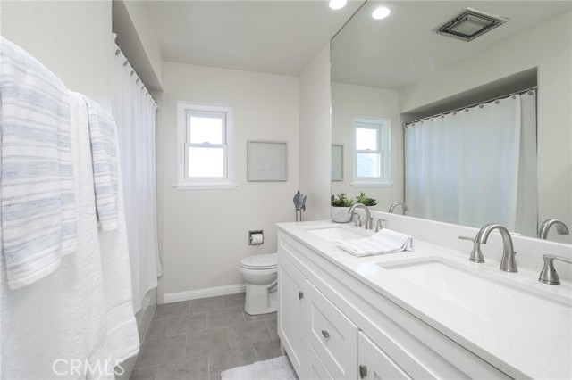 28737 Doverridge Drive, Rancho Palos Verdes, California 90275, 5 Bedrooms Bedrooms, ,1 BathroomBathrooms,Residential,Sold,Doverridge,PV24200538