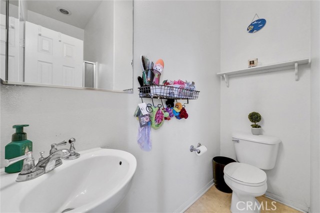 Detail Gallery Image 10 of 22 For 44932 Bellflower Ln #42,  Temecula,  CA 92592 - 3 Beds | 3/1 Baths