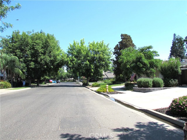 1575 Santa Inez Court, Merced CA: https://media.crmls.org/medias/48d89e51-5e1f-4ff6-a4a3-a4475e34f815.jpg