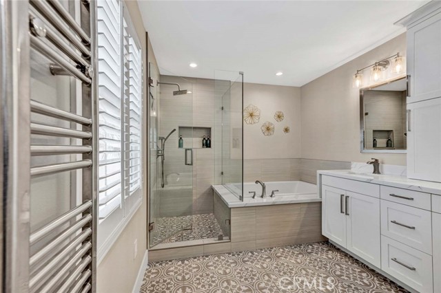 45 Modesto, Irvine CA: https://media.crmls.org/medias/48d8d001-a5dc-4a3e-b6fa-fd7b9455be49.jpg