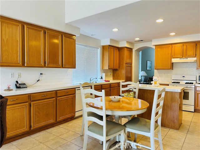 Image 2 of 22 For 35419 El Diamante Drive