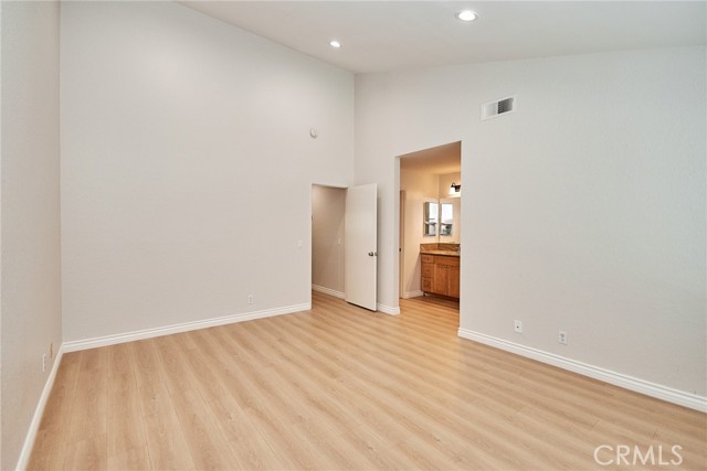 Detail Gallery Image 19 of 34 For 1139 Whitewater Dr #224,  Fullerton,  CA 92833 - 2 Beds | 2/1 Baths