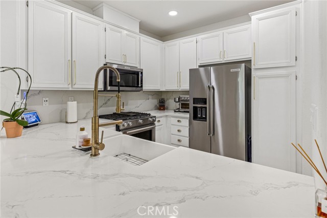 Detail Gallery Image 13 of 28 For 42 Seacountry Ln, Rancho Santa Margarita,  CA 92688 - 3 Beds | 2 Baths
