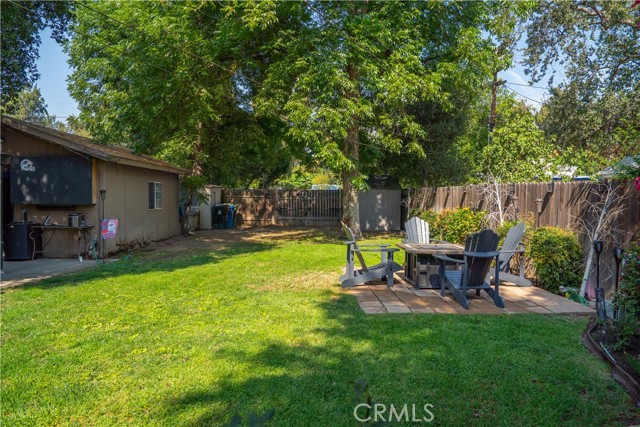 7319 Owensmouth Avenue, Canoga Park CA: https://media.crmls.org/medias/48db1eaf-2c8e-41b5-8b4f-411a1285106b.jpg