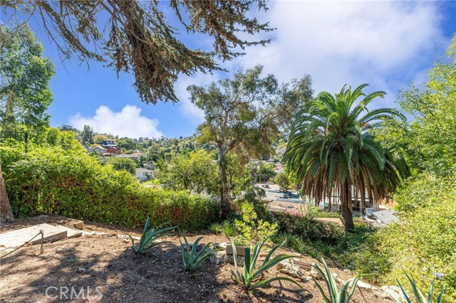 Detail Gallery Image 34 of 34 For 2042 Rome, Los Angeles,  CA 90065 - 3 Beds | 2/1 Baths