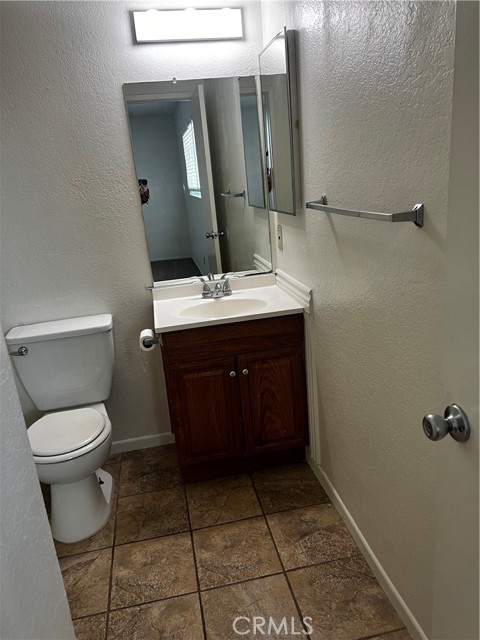 326 s beach blvd, La Habra CA: https://media.crmls.org/medias/48df31a3-c89f-40da-ae48-408b3c0008b8.jpg