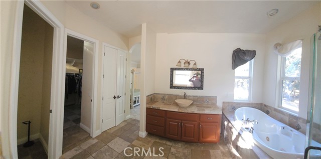 Detail Gallery Image 25 of 66 For 44595 Vista Del Mar, Temecula,  CA 92590 - 5 Beds | 4 Baths