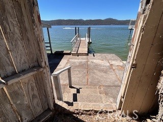 Detail Gallery Image 4 of 29 For 13130 Lakeshore Dr, Clearlake,  CA 95422 - 3 Beds | 2 Baths