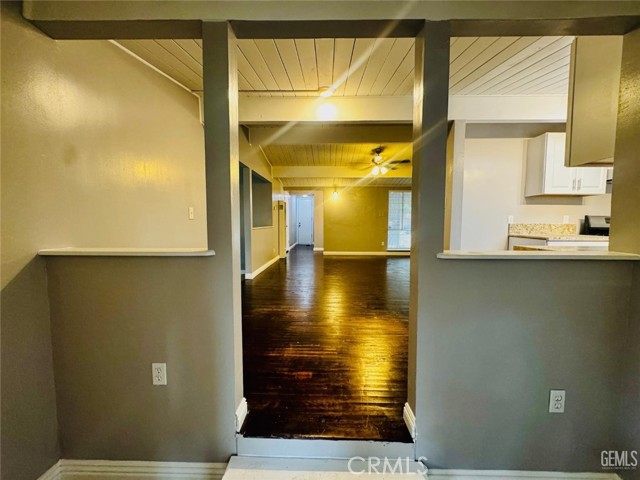 Detail Gallery Image 10 of 22 For 9 Dunlap, Bakersfield,  CA 93309 - 4 Beds | 2 Baths