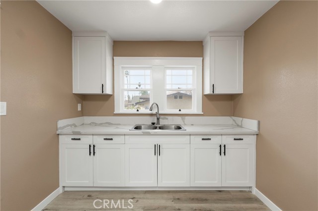 Detail Gallery Image 11 of 41 For 3719 Mckenzie #3719,  Riverside,  CA 92503 - 4 Beds | 2 Baths