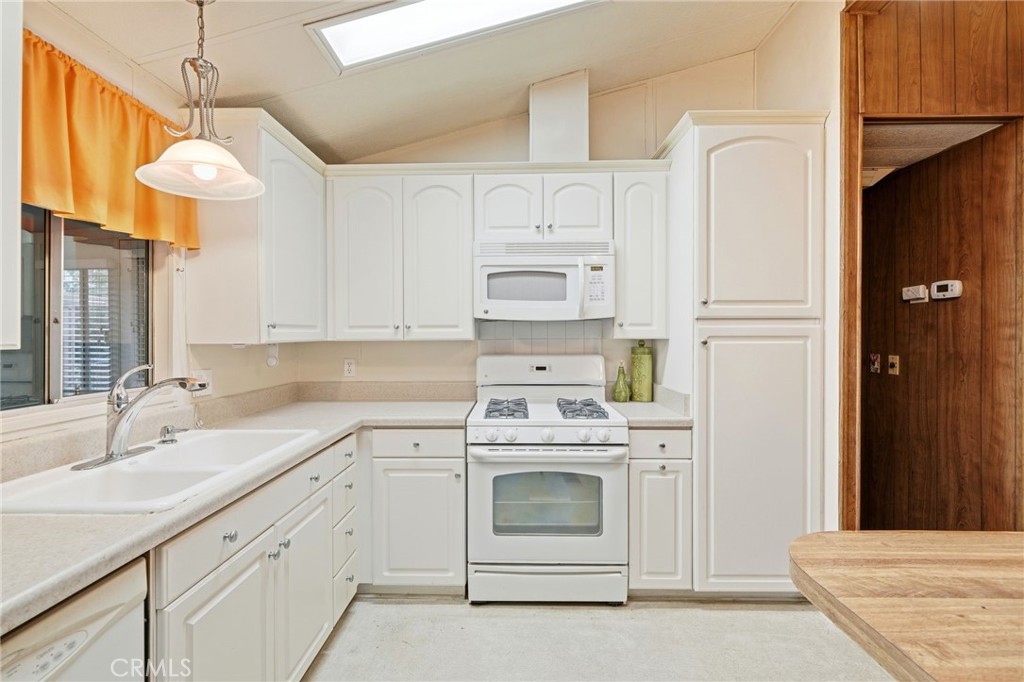 MLS #SR25262551 image #13