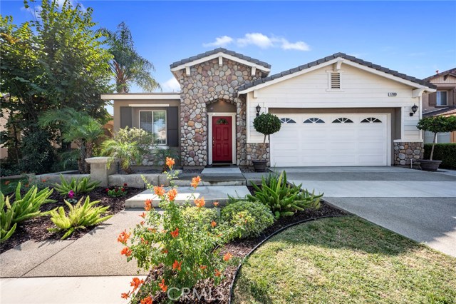 17069 Crabapple Ln, Fontana, CA 92337