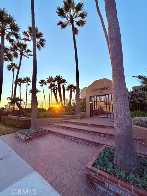 Detail Gallery Image 23 of 33 For 1200 Pacific Coast #114,  Huntington Beach,  CA 92648 - 1 Beds | 1 Baths