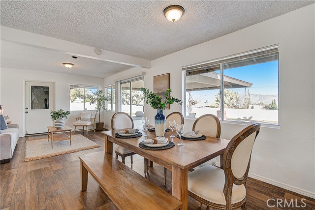 Detail Gallery Image 17 of 56 For 56540 Carlyle Dr, Yucca Valley,  CA 92284 - 3 Beds | 2 Baths