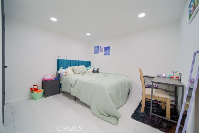 Detail Gallery Image 25 of 27 For 308 13th St, Seal Beach,  CA 90740 - – Beds | – Baths