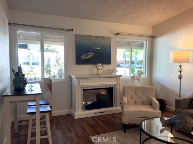Detail Gallery Image 8 of 38 For 13421 Del Monte Dr #24c, Seal Beach,  CA 90740 - 2 Beds | 1 Baths