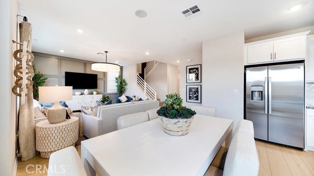 Detail Gallery Image 4 of 24 For 3268 Homestead Paseo, Ontario,  CA 20536 - 5 Beds | 3 Baths