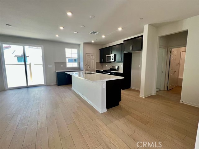 26592 Ashley Road, Menifee CA: https://media.crmls.org/medias/48e4cacc-6d78-485f-9bf9-c6c855e0b634.jpg