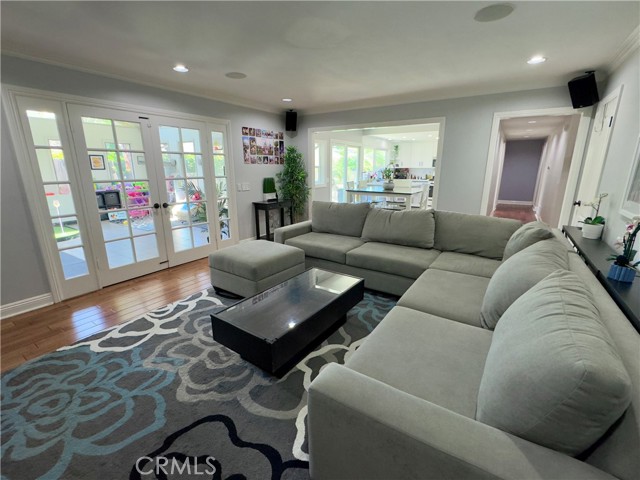 Detail Gallery Image 12 of 57 For 629 E Riverview Ave, Orange,  CA 92865 - 4 Beds | 2 Baths