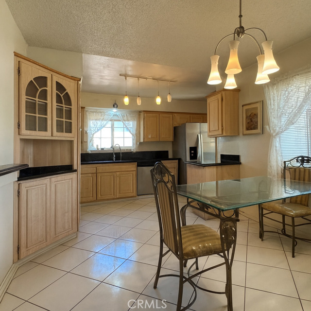 5391 Camino Real, Jurupa Valley CA: https://media.crmls.org/medias/48e52f22-3173-403c-b6bc-8efdfb701cd9.jpg