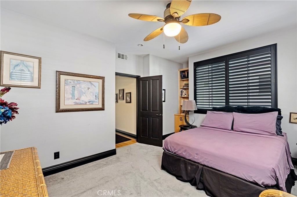 4308 The Strand