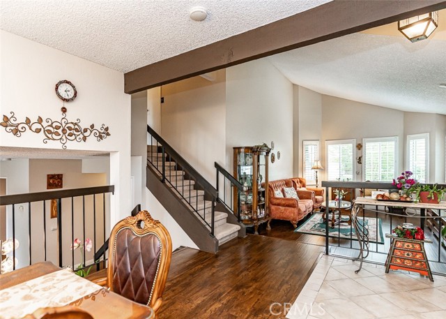 14 Rainbow Ridge Road, Phillips Ranch CA: https://media.crmls.org/medias/48e6625c-7c22-4b91-be8e-c9f0d9616876.jpg