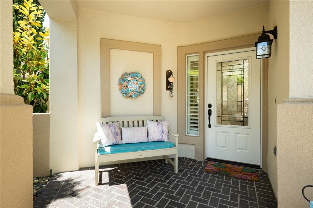 MLS #OC25145732 img 6