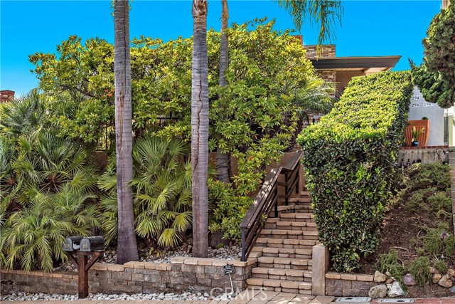 Detail Gallery Image 17 of 17 For 290 La Brea, Laguna Beach,  CA 92651 - 1 Beds | 1 Baths