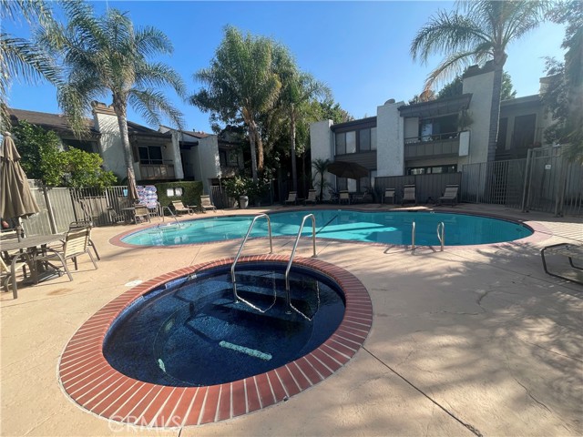 Detail Gallery Image 43 of 49 For 15511 Sherman Way, Van Nuys,  CA 91406 - 3 Beds | 2 Baths