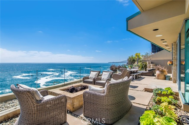 Detail Gallery Image 20 of 32 For 2665 Victoria Dr, Laguna Beach,  CA 92651 - 5 Beds | 4/2 Baths